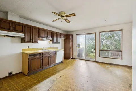19 Whitehill Gate NE photo 4