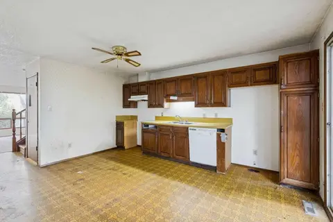 19 Whitehill Gate NE photo 6
