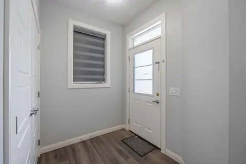 83 Red Sky Gardens NE photo 2