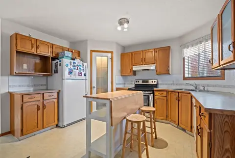 92 Del Ray Close NE photo 12