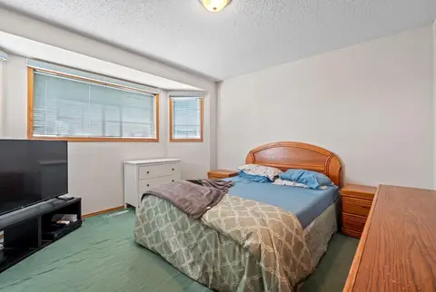 92 Del Ray Close NE photo 14