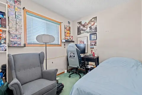 92 Del Ray Close NE photo 19