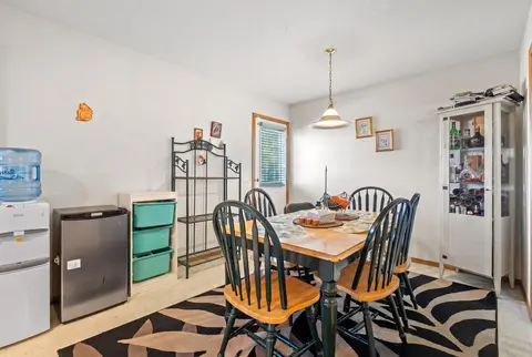92 Del Ray Close NE photo 8