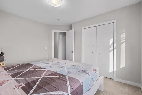 202, 135 Redstone Walk NE photo 12