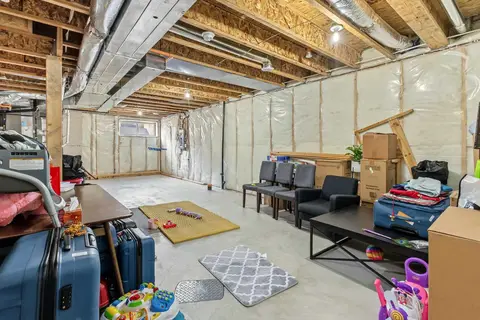 16 Howse Crescent NE photo 26