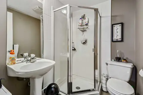 7714 - 7716 Bowness Road NW photo 10