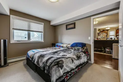 7714 - 7716 Bowness Road NW photo 9