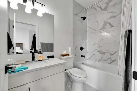 2106 6 Street NW photo 18