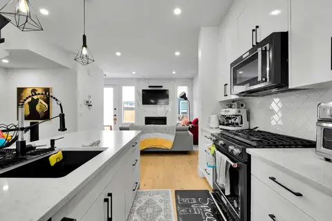 2106 6 Street NW photo 6