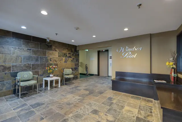 Building lobby - #226, 723 57 Avenue SW